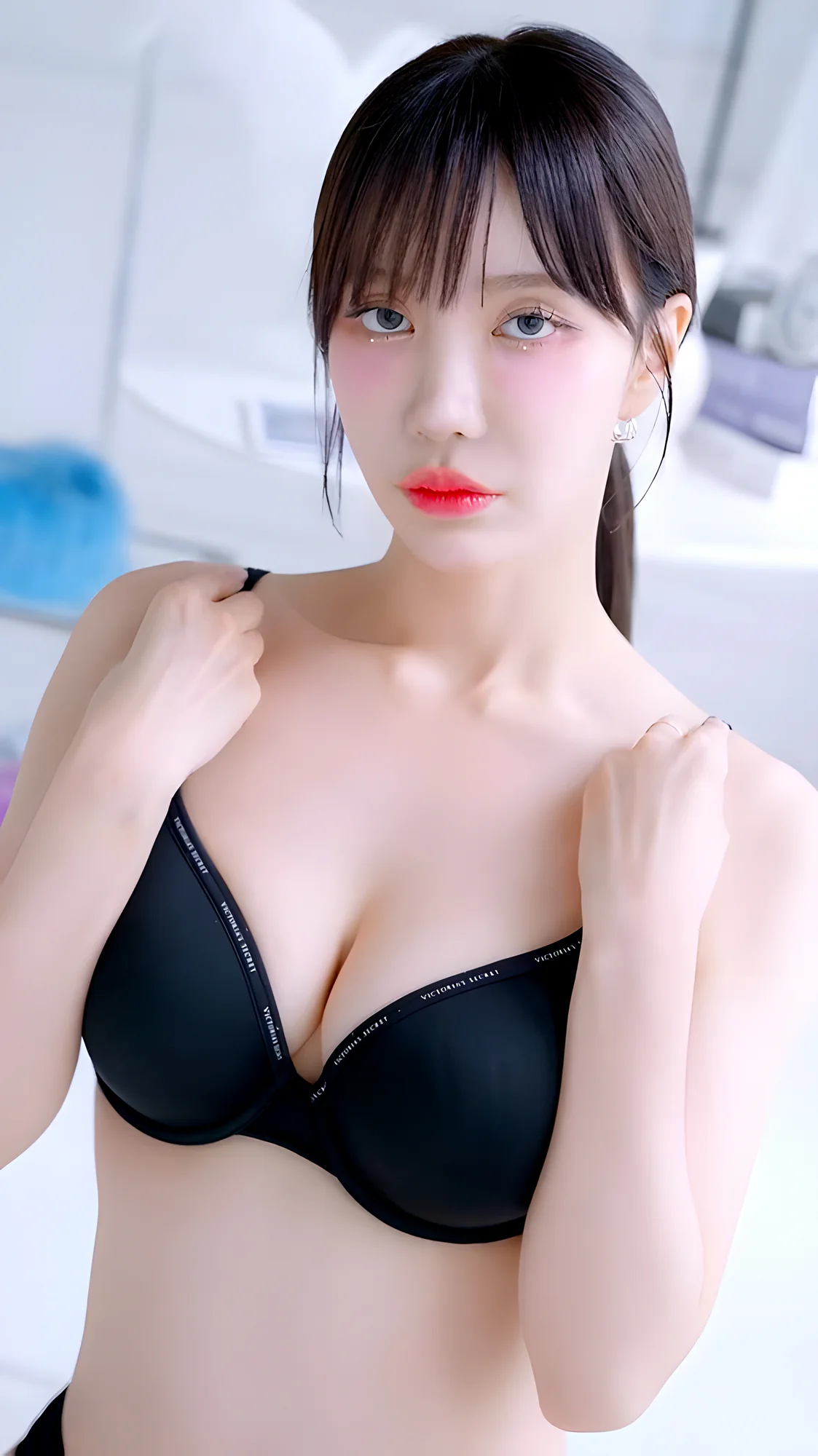 顶级模特未公开内衣制服高清视频-黑丝袜写真